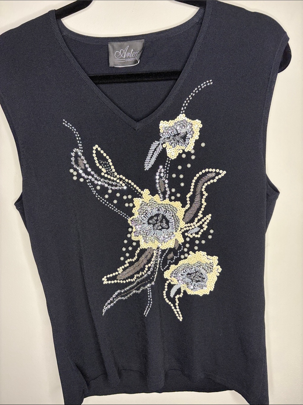 Artex Collection Couture Sleeveless Embellished Black V-Neck Top
